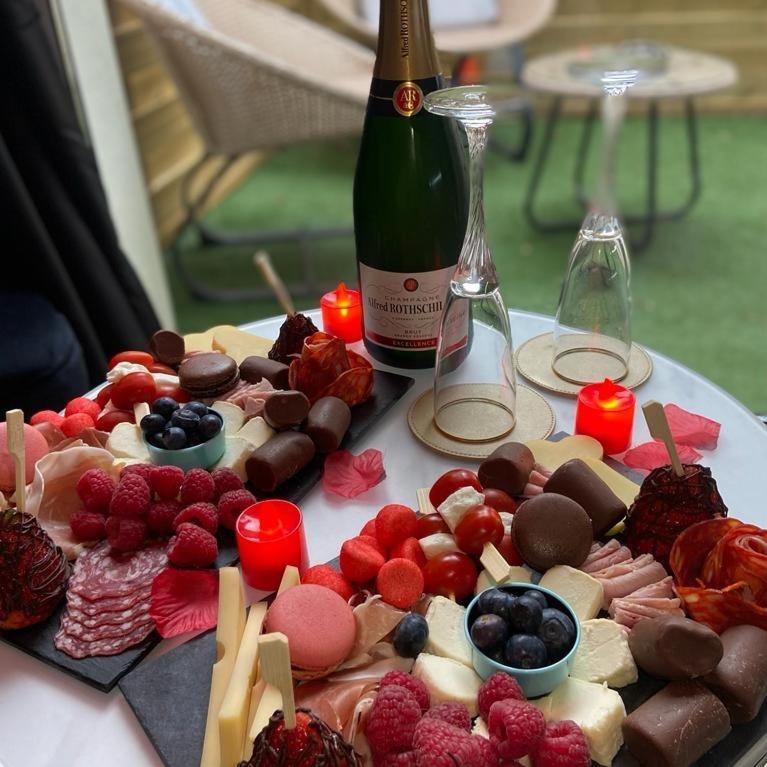 Loveroomxspa Bourg-Saint-Christophe Eksteriør billede