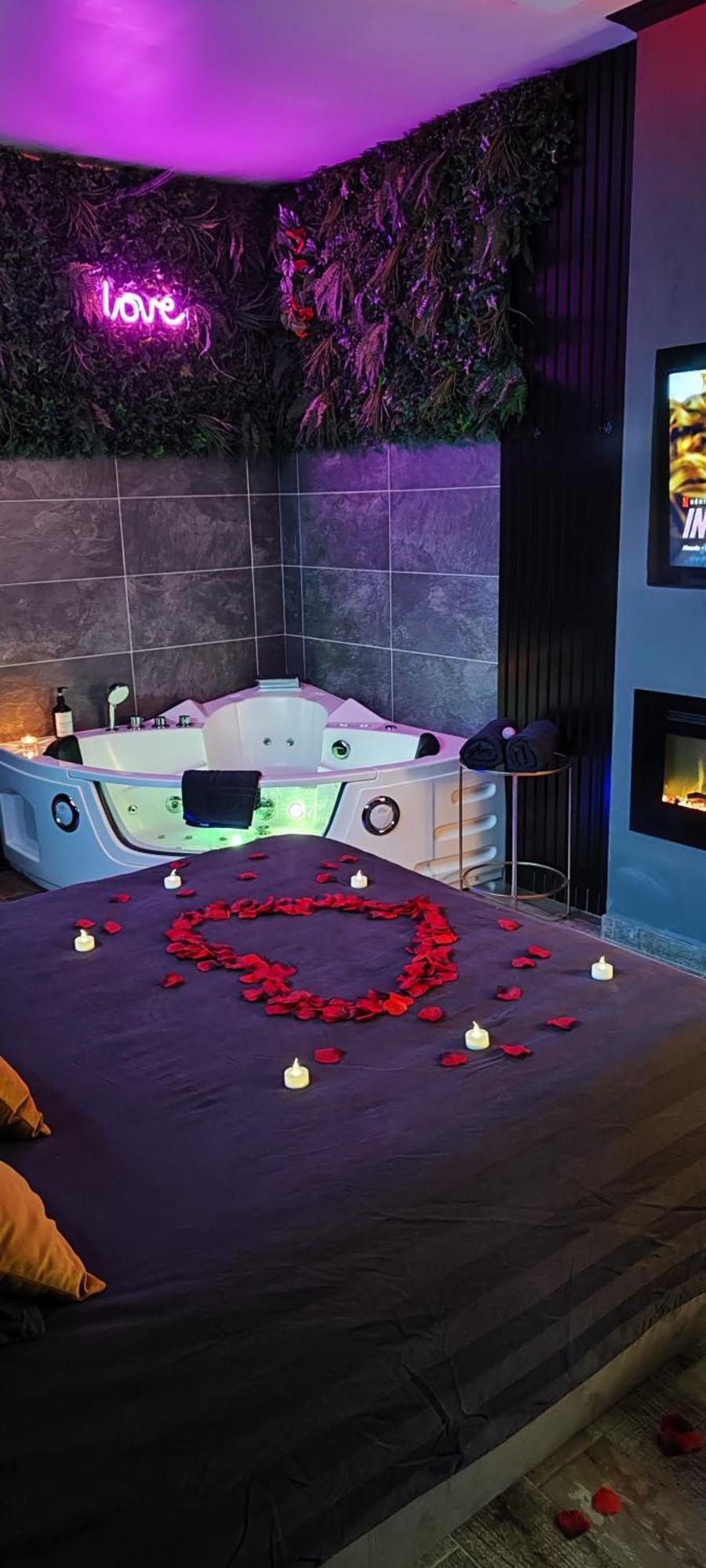 Loveroomxspa Bourg-Saint-Christophe Værelse billede